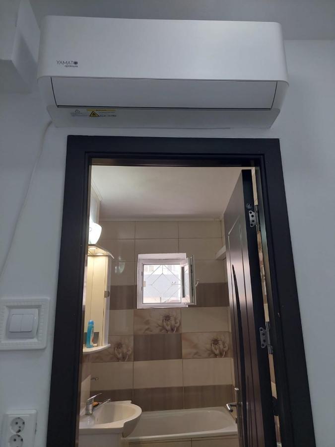 Apartament Beatrice Apartment Navodari Bagian luar foto