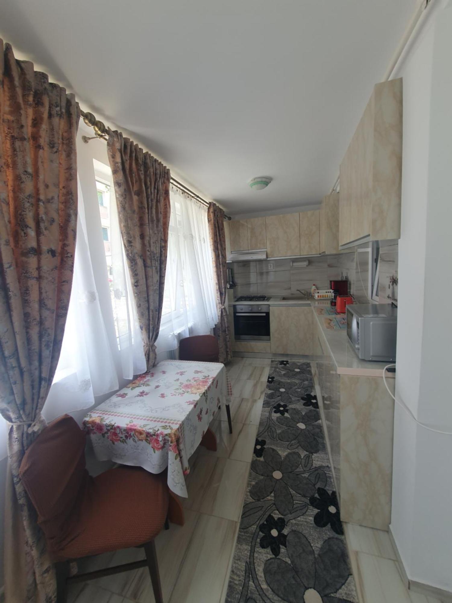 Apartament Beatrice Apartment Navodari Bagian luar foto